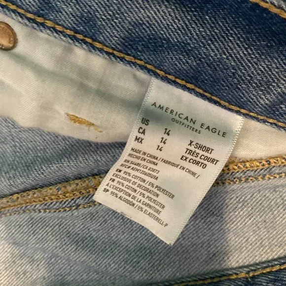 Destroyed Mom Jeans by American Eagle Outfitters 14 - Picture 8 of 13